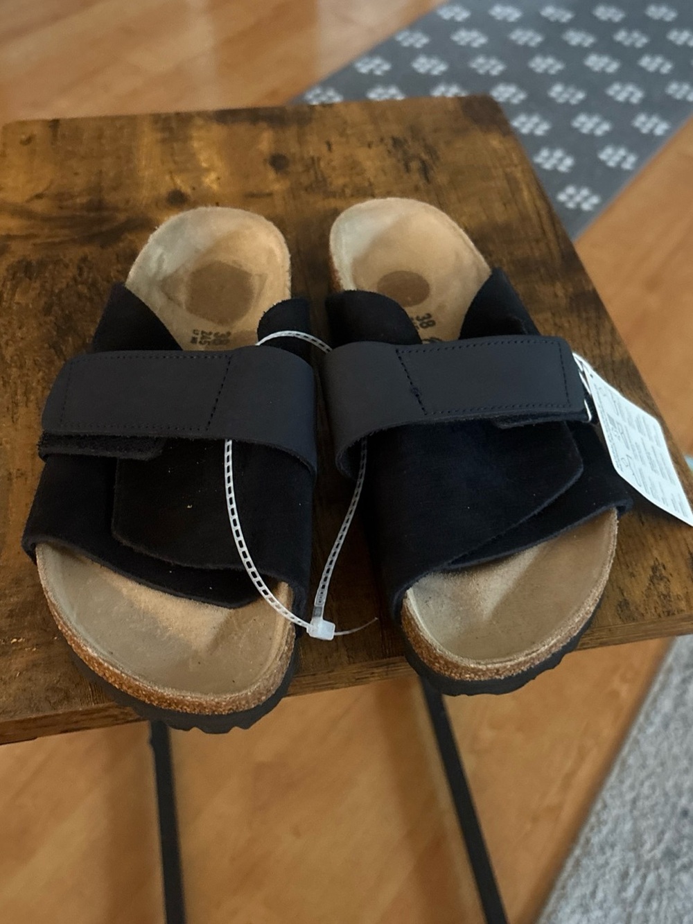 Birkenstock Sandals Navy Kyoto (38) 245 L7 M5 sticker remnants but never worn